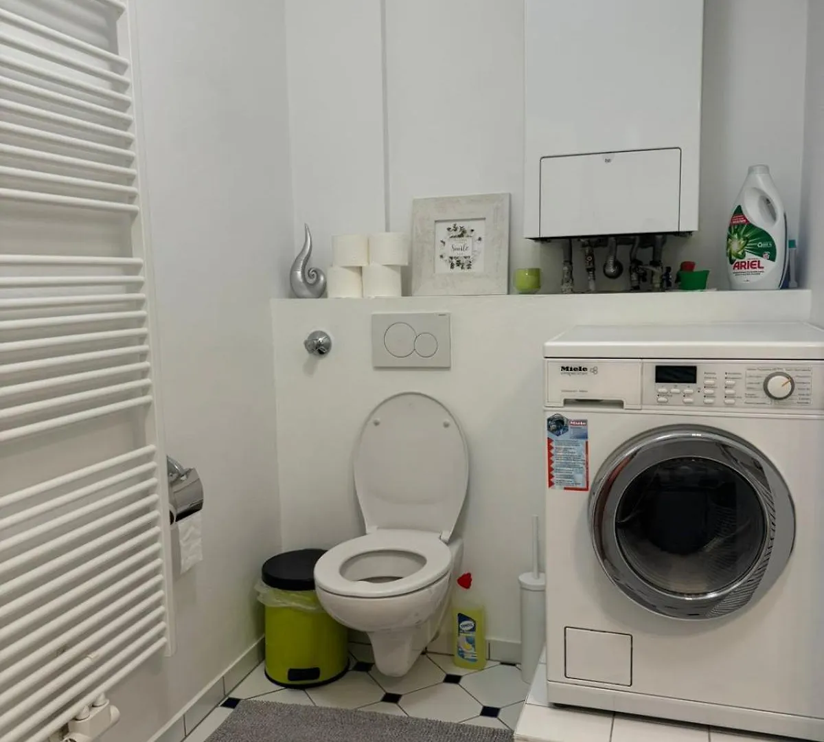 Modern And Cozy Apartment Close To City Center Viena