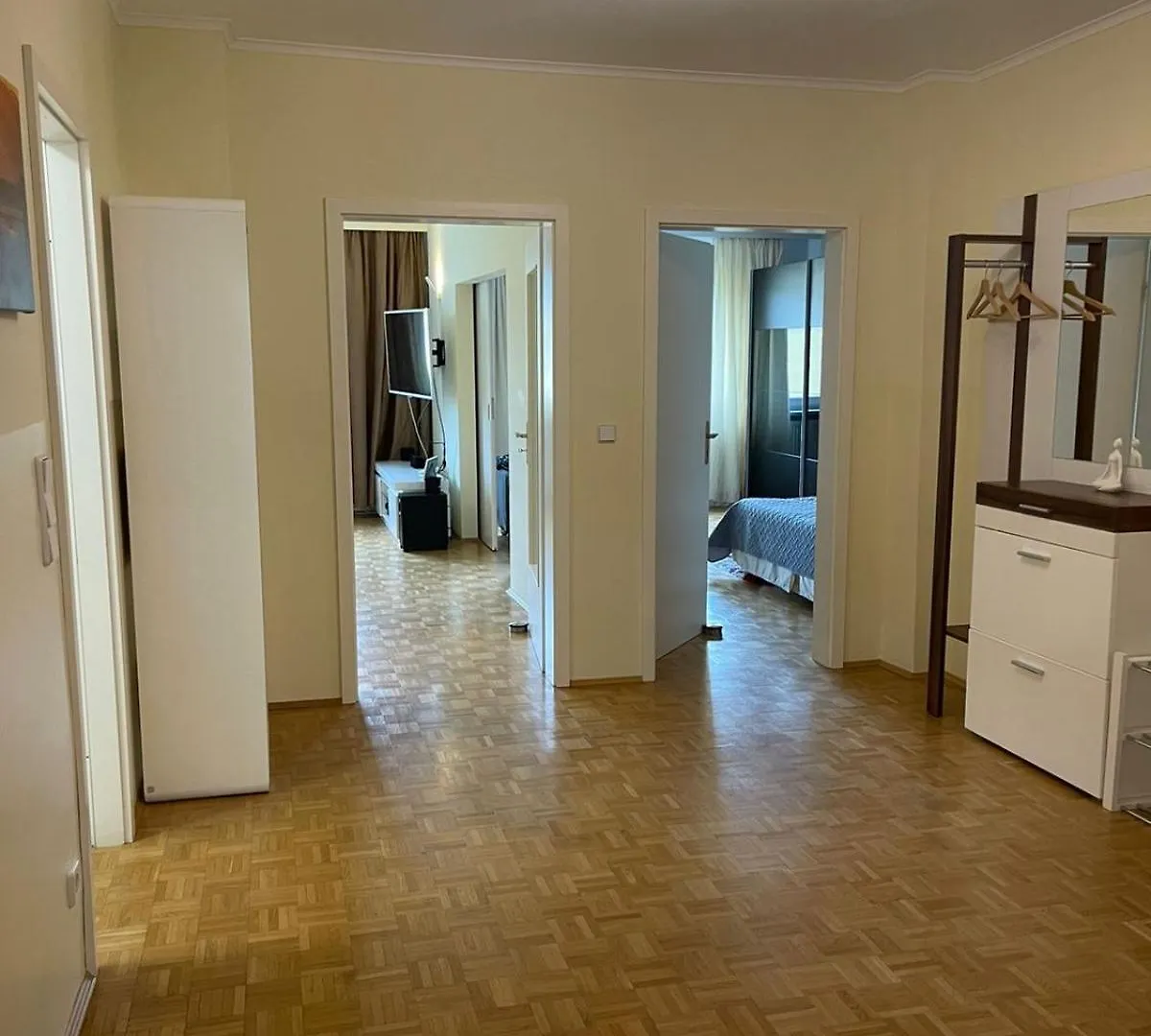 Modern And Cozy Apartment Close To City Center Viena